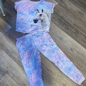 This is a really cute pajama set. It’s just really small. It’s really cute.